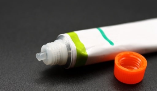 薬でごまかしつづけていたら、治る方向ではないのだから、余計に病気の方向にすすむ7b